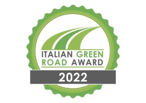 Presentato alla BIT di Milano l'Italian Green Road Award 2022 2 0 LOGO OscarCicloturismo2022