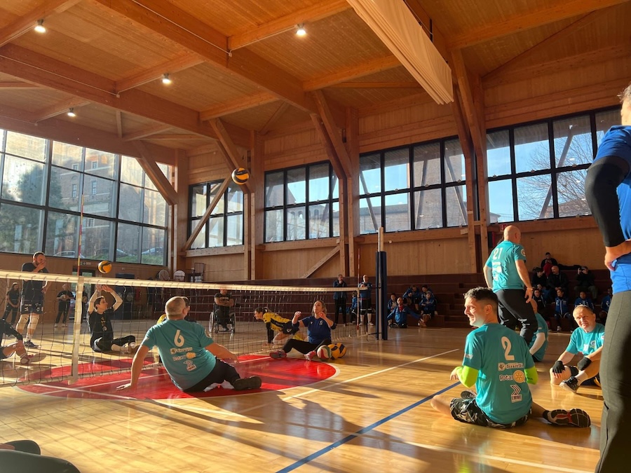 Airbank sostiene Volley Academy Piacenza: insieme per una comunità più sostenibile e inclusiva 2 Airbank
