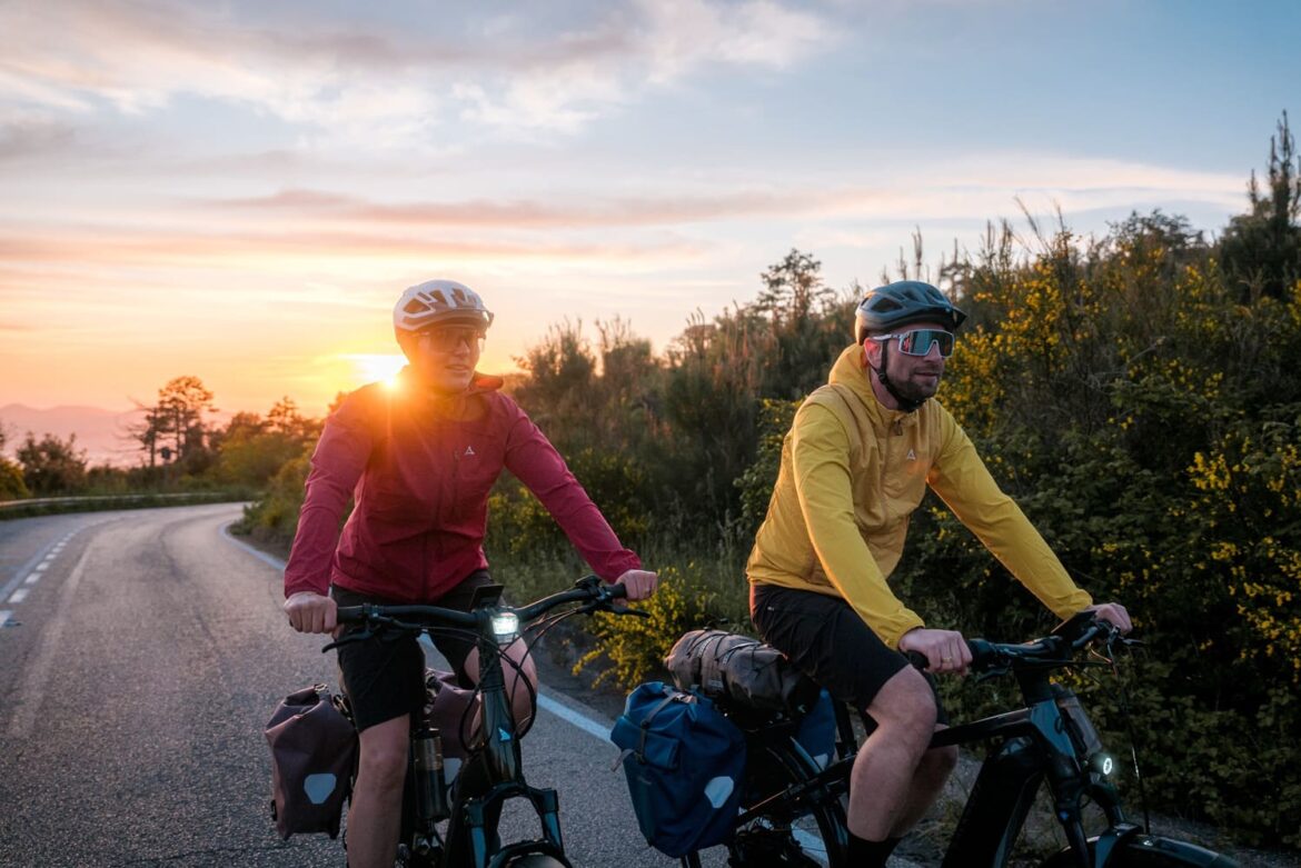 Il futuro del turismo viaggia su due ruote: l’eBike diventa protagonista di una nuova idea di viaggio 2 Cicloturismo